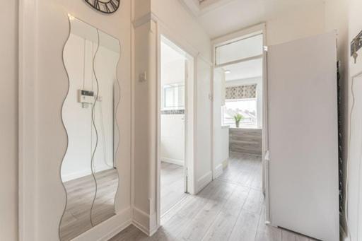 Walsgrave Road Apartment - 5 Beds - Free Parking & Wi-Fi Ковентри Экстерьер фото